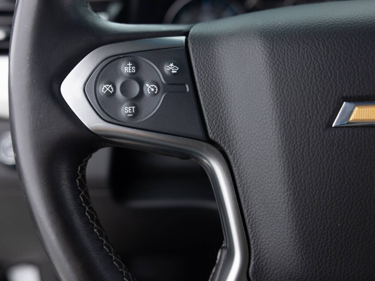 Used Car 2015 Chevrolet Tahoe  Lt 4x4 4dr Suv For Sale Under $25,000 In Coal City, Illinois