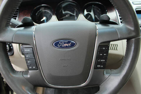 2012 Ford Taurus SEL
