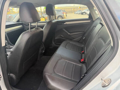 2020 Volkswagen Passat SE