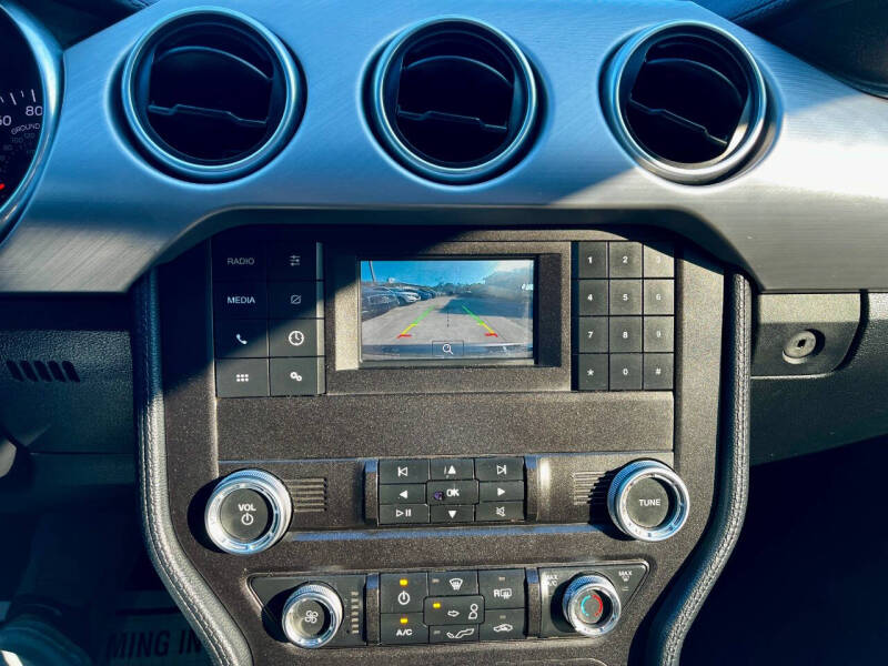 2019 Ford Mustang EcoBoost