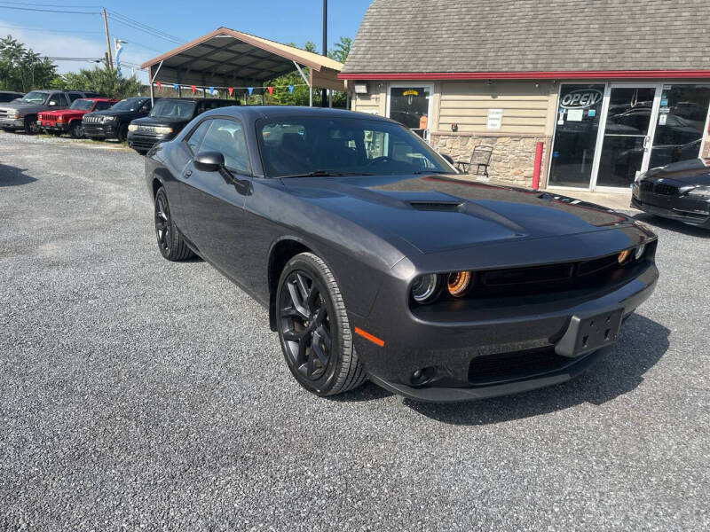 2022 Dodge Challenger SXT