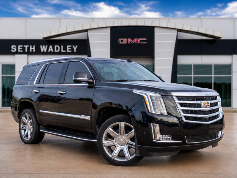 2018 Cadillac Escalade Luxury