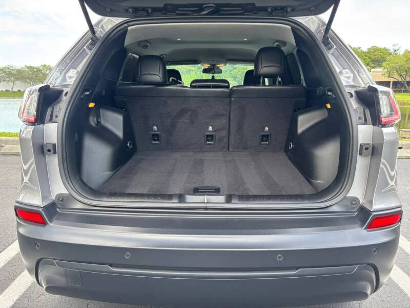 2019 Jeep Cherokee Latitude Plus