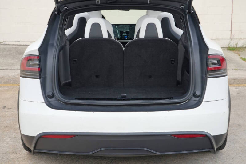 2022 Tesla Model X