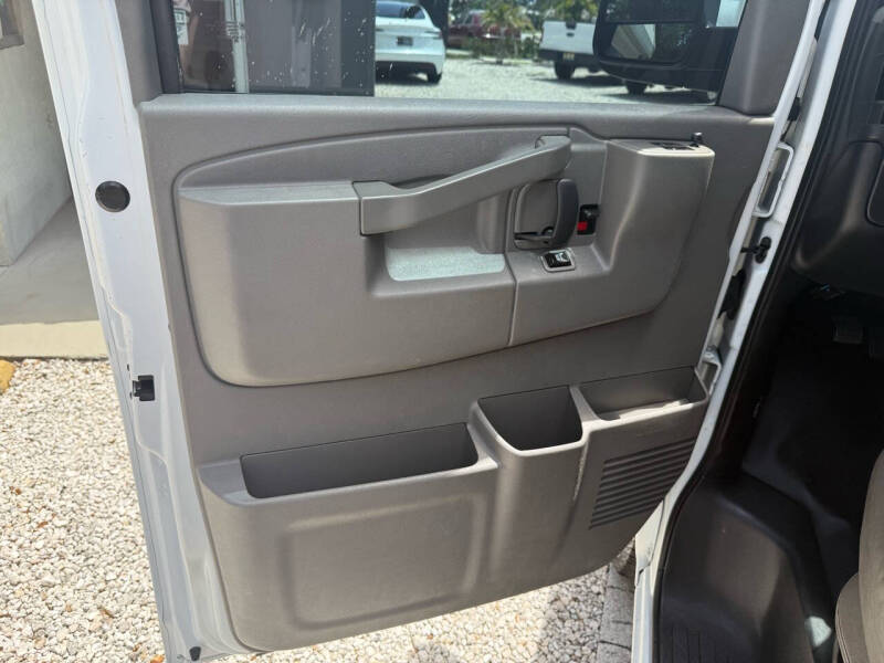 2019 Chevrolet Express 2500