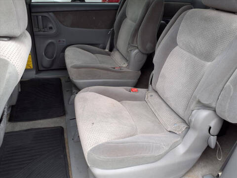 2007 Toyota Sienna LE 7-Passenger