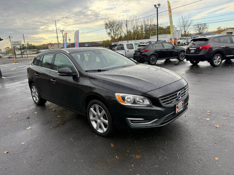 2017 Volvo V60 T5 Premier