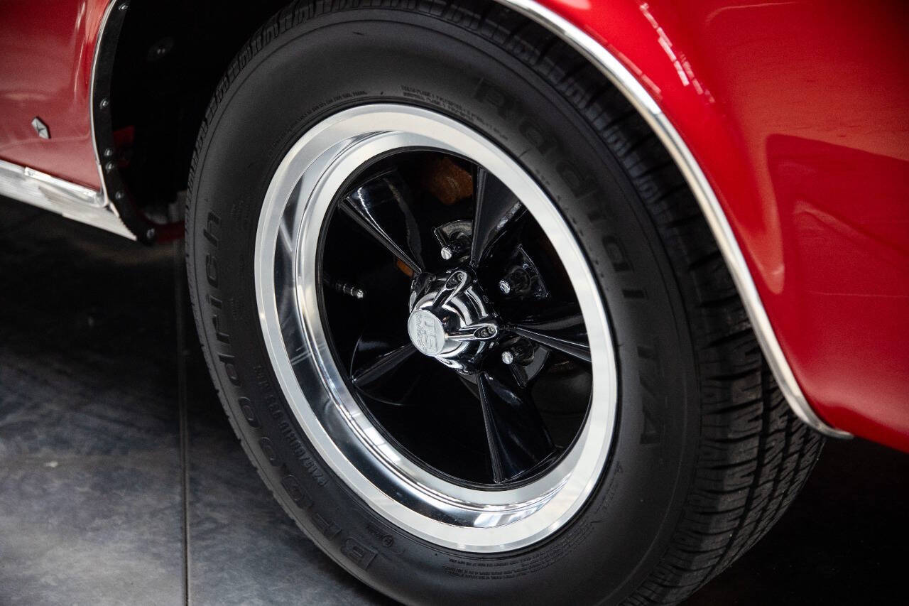 1965 Dodge Coronet 56