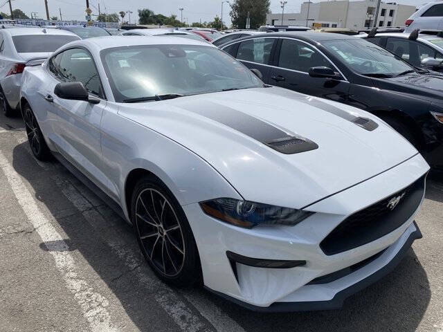 2021 Ford Mustang EcoBoost
