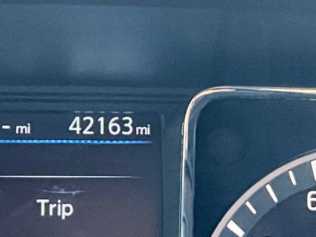 2019 Nissan Titan SV