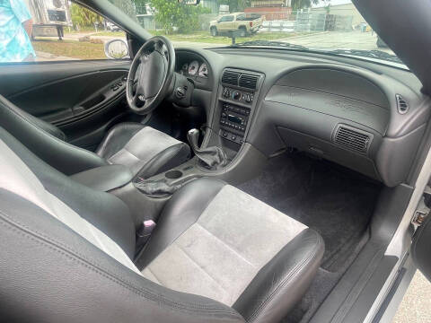 2003 Ford Mustang SVT Cobra