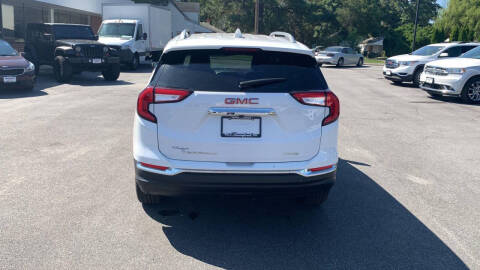 2023 GMC Terrain SLT