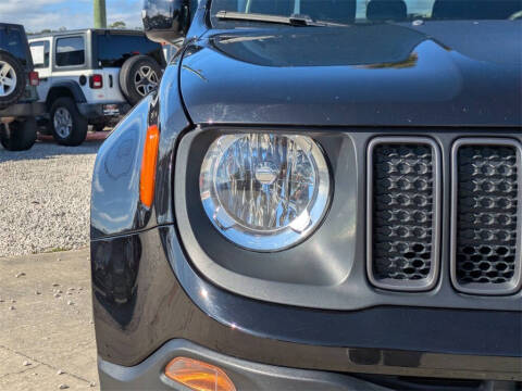 2023 Jeep Renegade Trailhawk