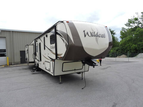 2017 Forest River Wildcat 38MBX