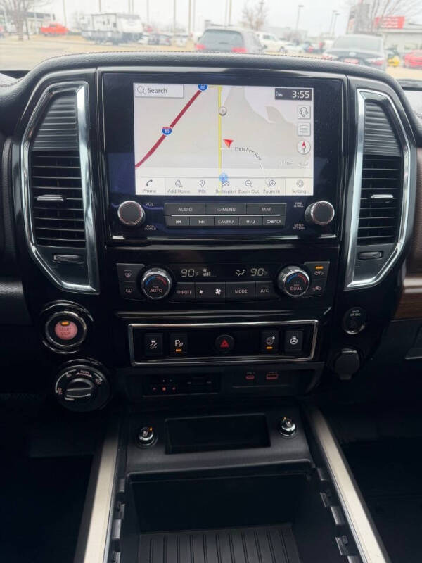 2023 Nissan Titan Platinum Reserve