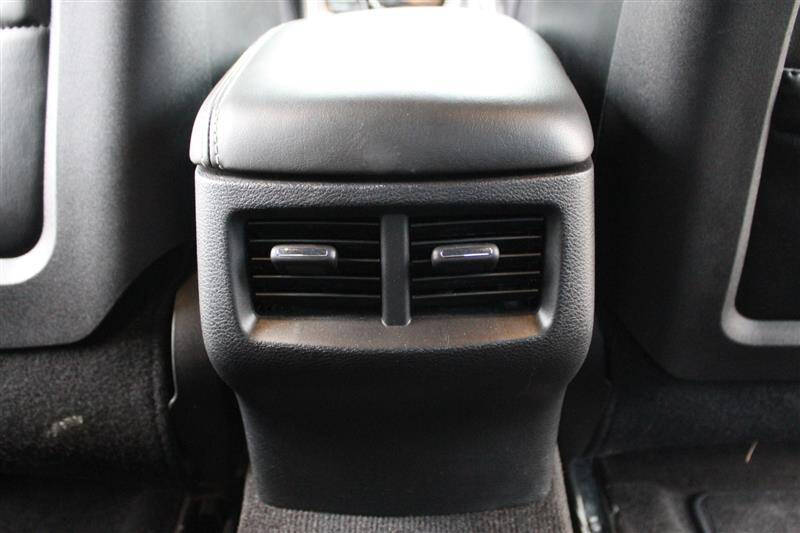 2015 Dodge Challenger SRT 392