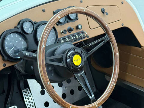 2022 Vanderhall Venice GT