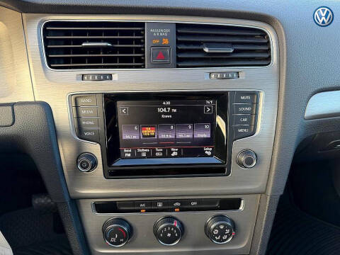 2015 Volkswagen Golf