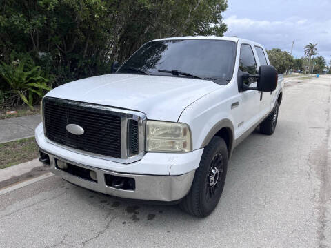 2007 Ford F-250 Super Duty for sale at L G AUTO SALES in Boynton Beach FL
