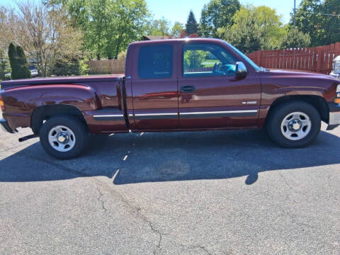 2000 Chevrolet Silverado 1500 LS