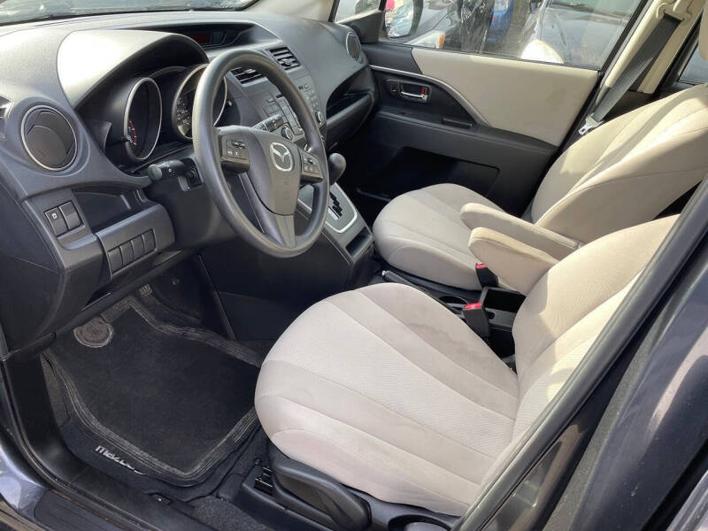 2015 Mazda MAZDA5 Sport