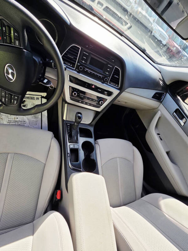 2015 Hyundai Sonata SE