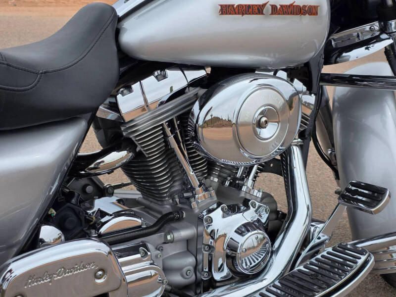 2002 Harley-Davidson FLHTC Electra Glide Classic