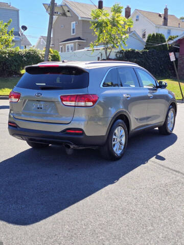 2016 Kia Sorento LX