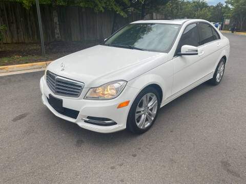 2014 Mercedes-Benz C-Class for sale at Super Bee Auto in Chantilly VA