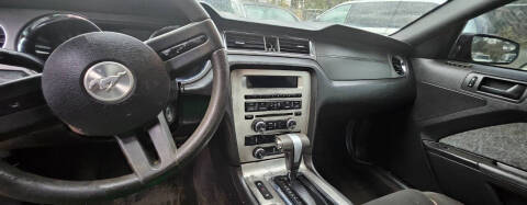 2011 Ford Mustang V6