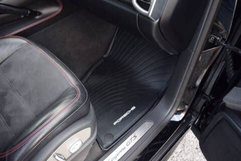 2017 Porsche Cayenne GTS