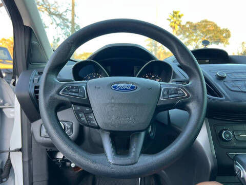 2019 Ford Escape S
