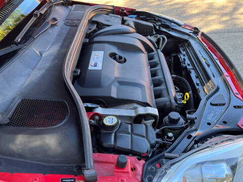 2011 Volvo XC60 T6 R-Design