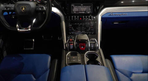 2020 Lamborghini Urus