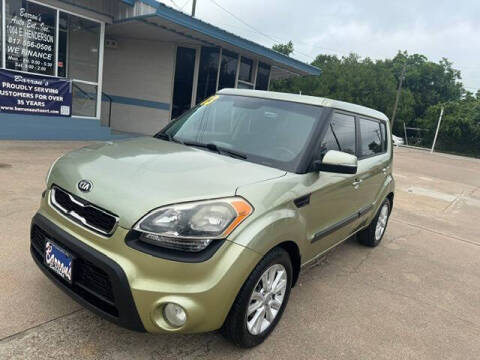 2013 Kia Soul +