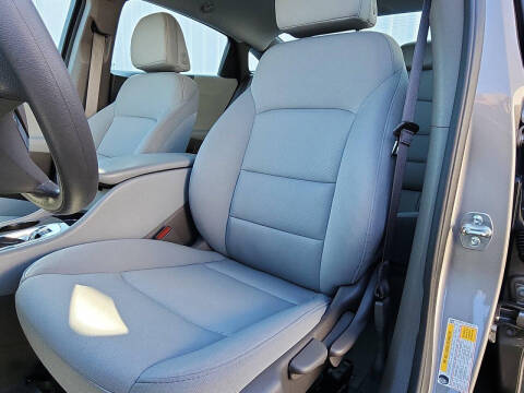 2025 Chevrolet Malibu LS