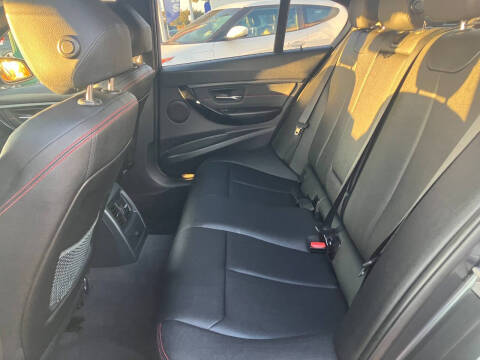 2013 BMW 3 Series 328i