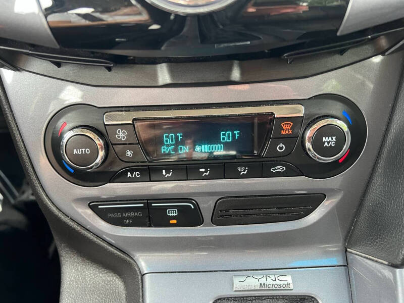 2014 Ford Focus Titanium