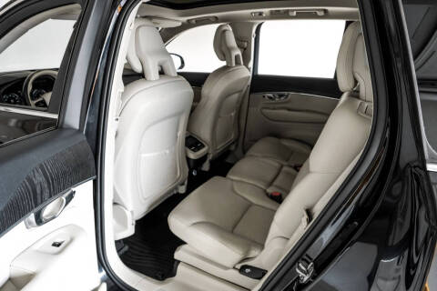 2020 Volvo XC90 T5 Momentum