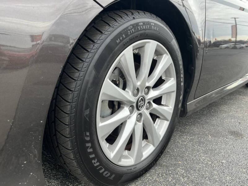 2018 Toyota Camry LE