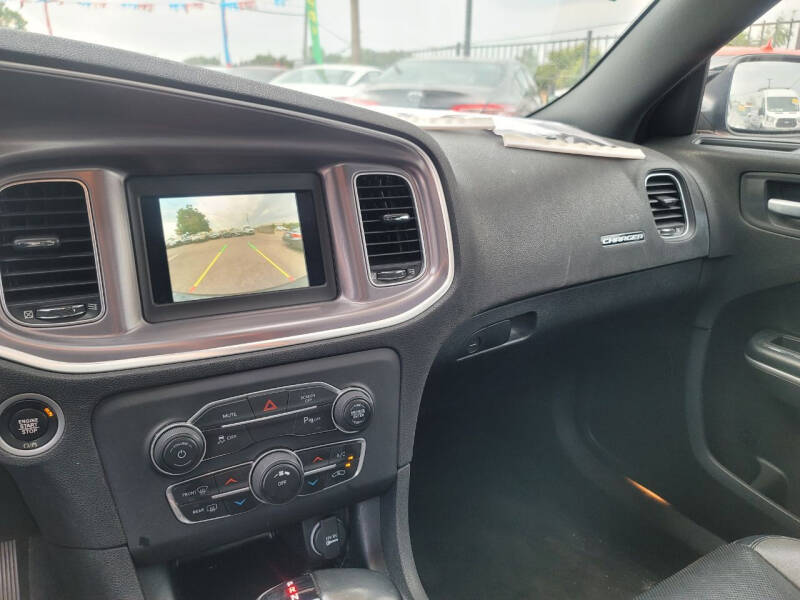 2020 Dodge Charger SXT