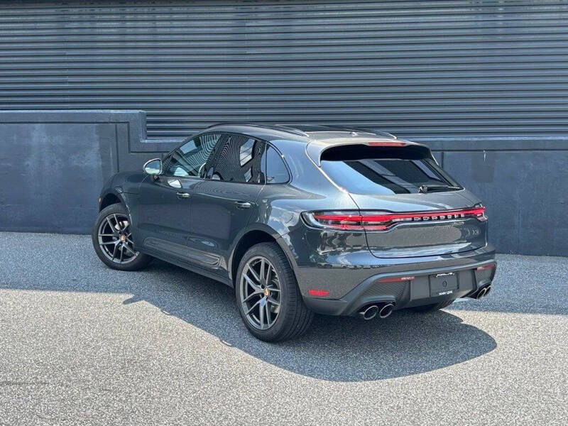 2026 Porsche Macan T