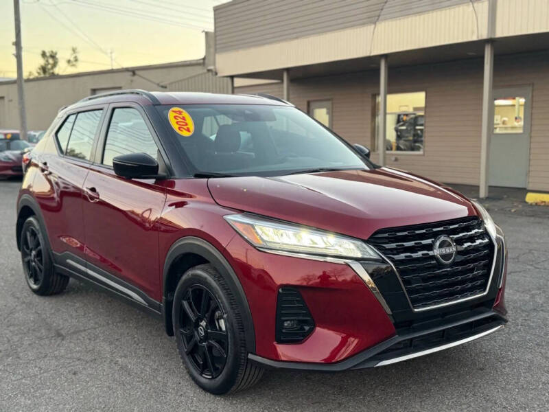 2024 Nissan Kicks SR