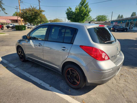 2012 Nissan Versa 1.8 S