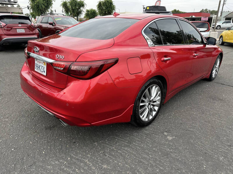 2022 Infiniti Q50 Luxe