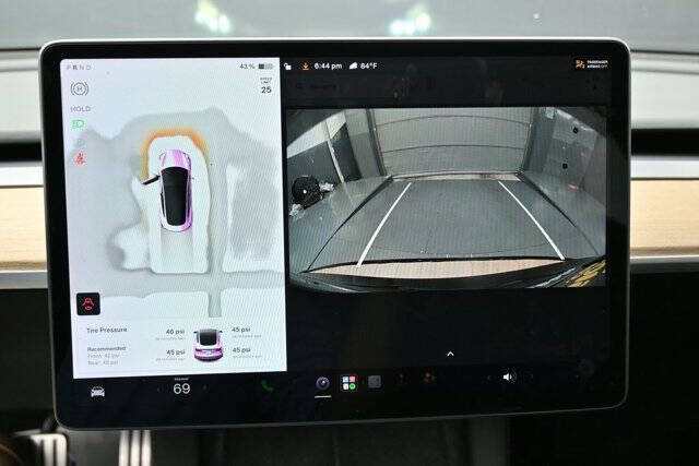 2023 Tesla Model 3 Performance