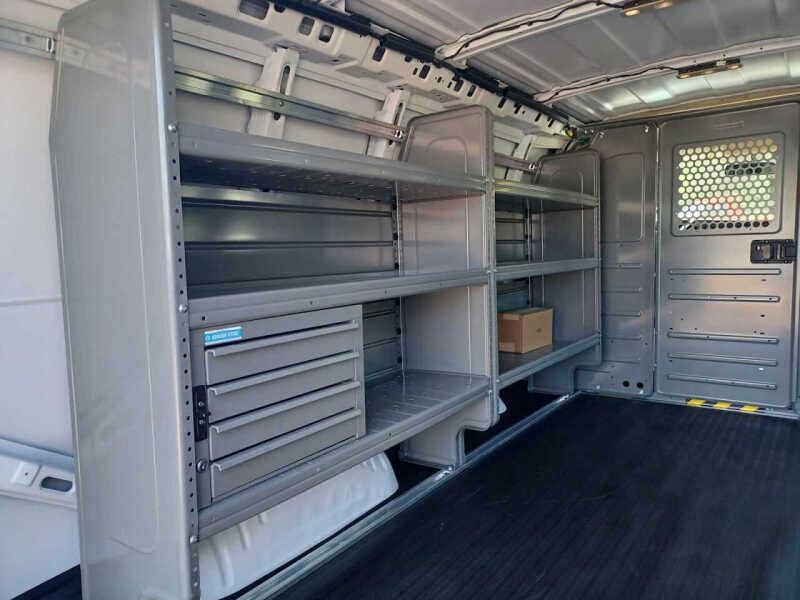 2025 Chevrolet Express 2500