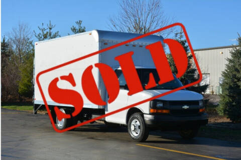 2012 Chevrolet Express Cutaway for sale at Signature Truck Center in Crystal Lake IL