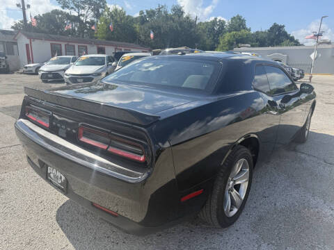 2019 Dodge Challenger SXT