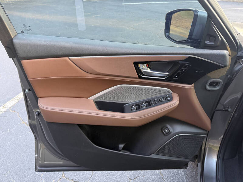 2023 Acura MDX w/Tech